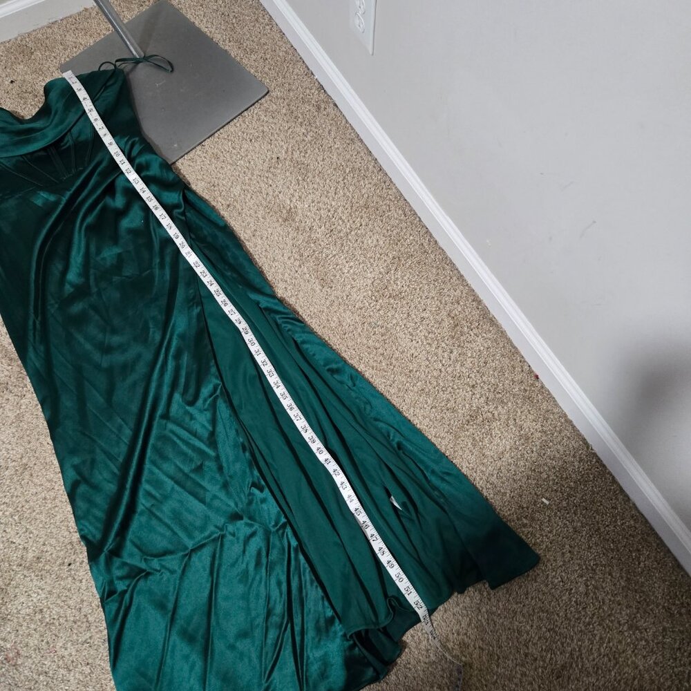 11 (fits ~8-10) GB (Gianni Bini) Emerald Green Satin Bustier Split Thigh Gown - Picture 11 of 12